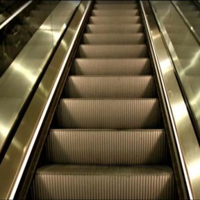 پله برقی اصفهان